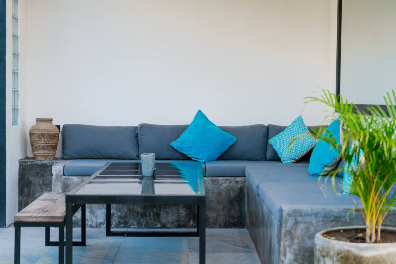 Modern Artistic 5BR Haven in Canggu Berawa 82