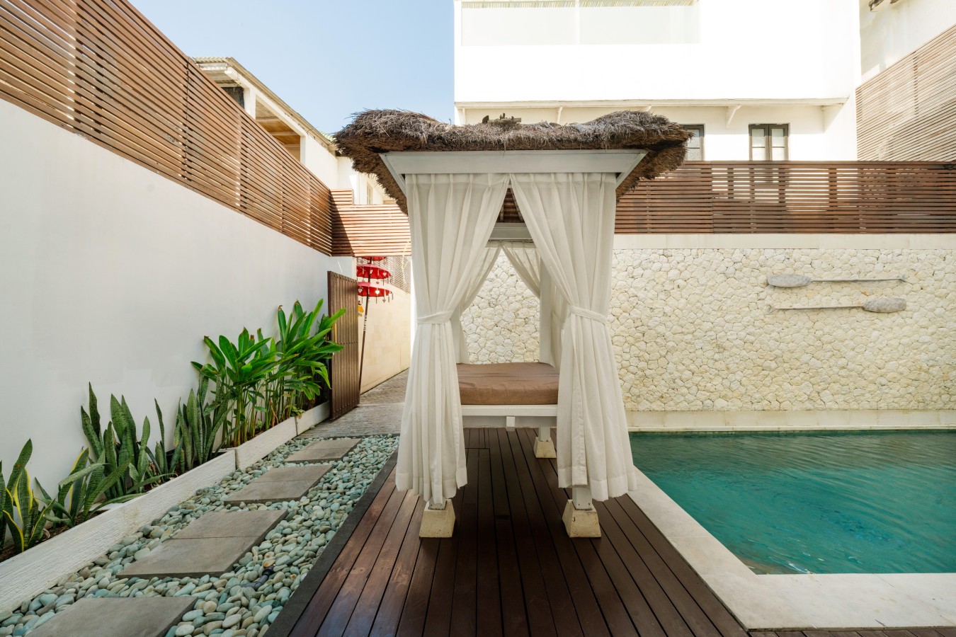 Stylish 3BR Escape, 5 Mins to Seminyak Beach 88