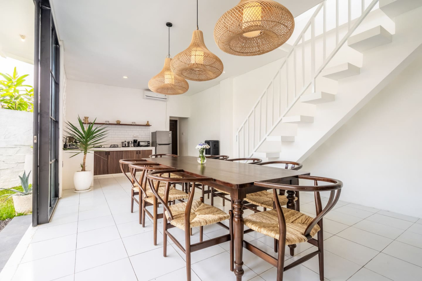 Cozy Private Suite in Central Berawa 13