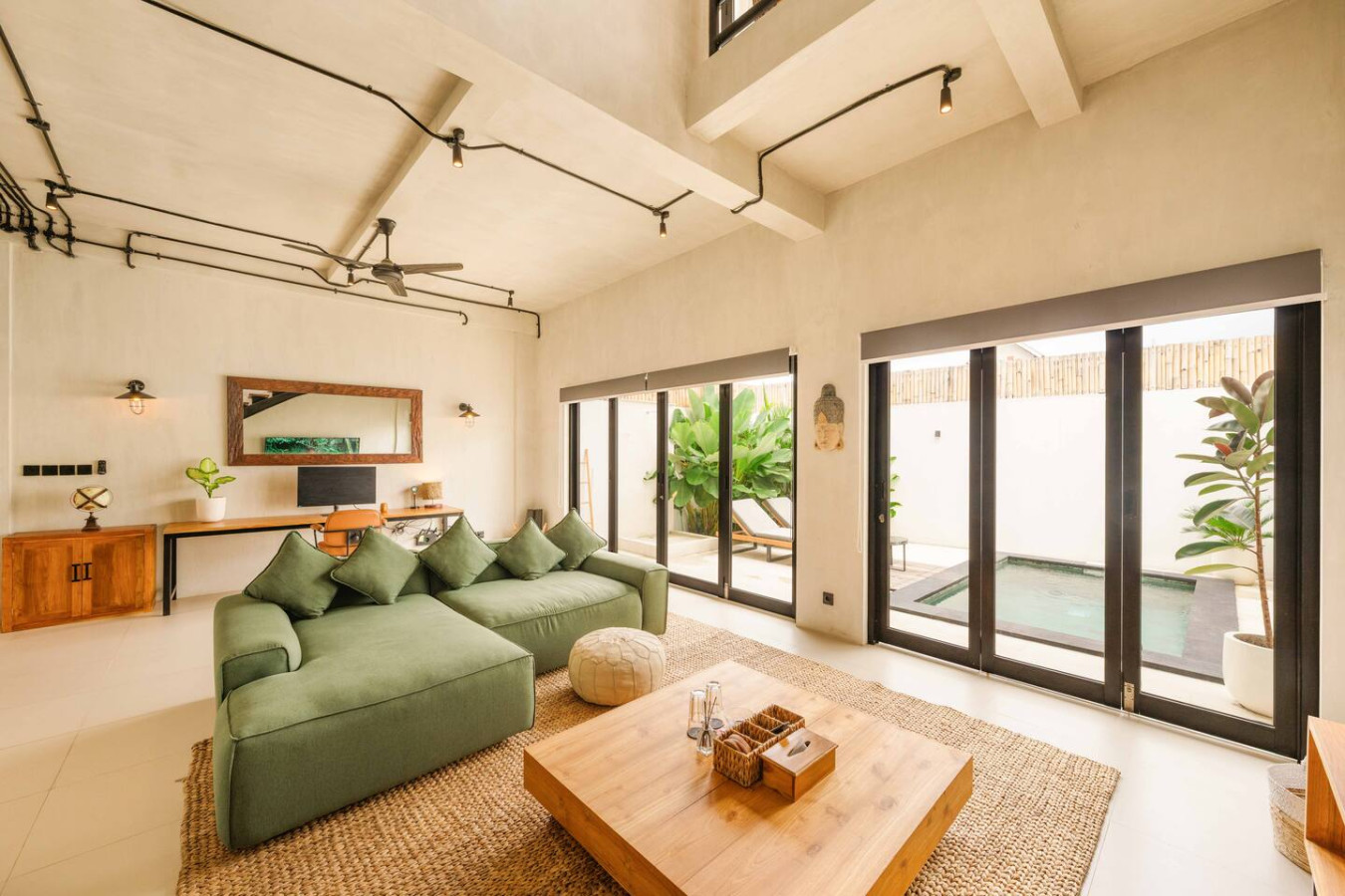 *NEW* Modern 1BR Villa w/ Private Pool 2