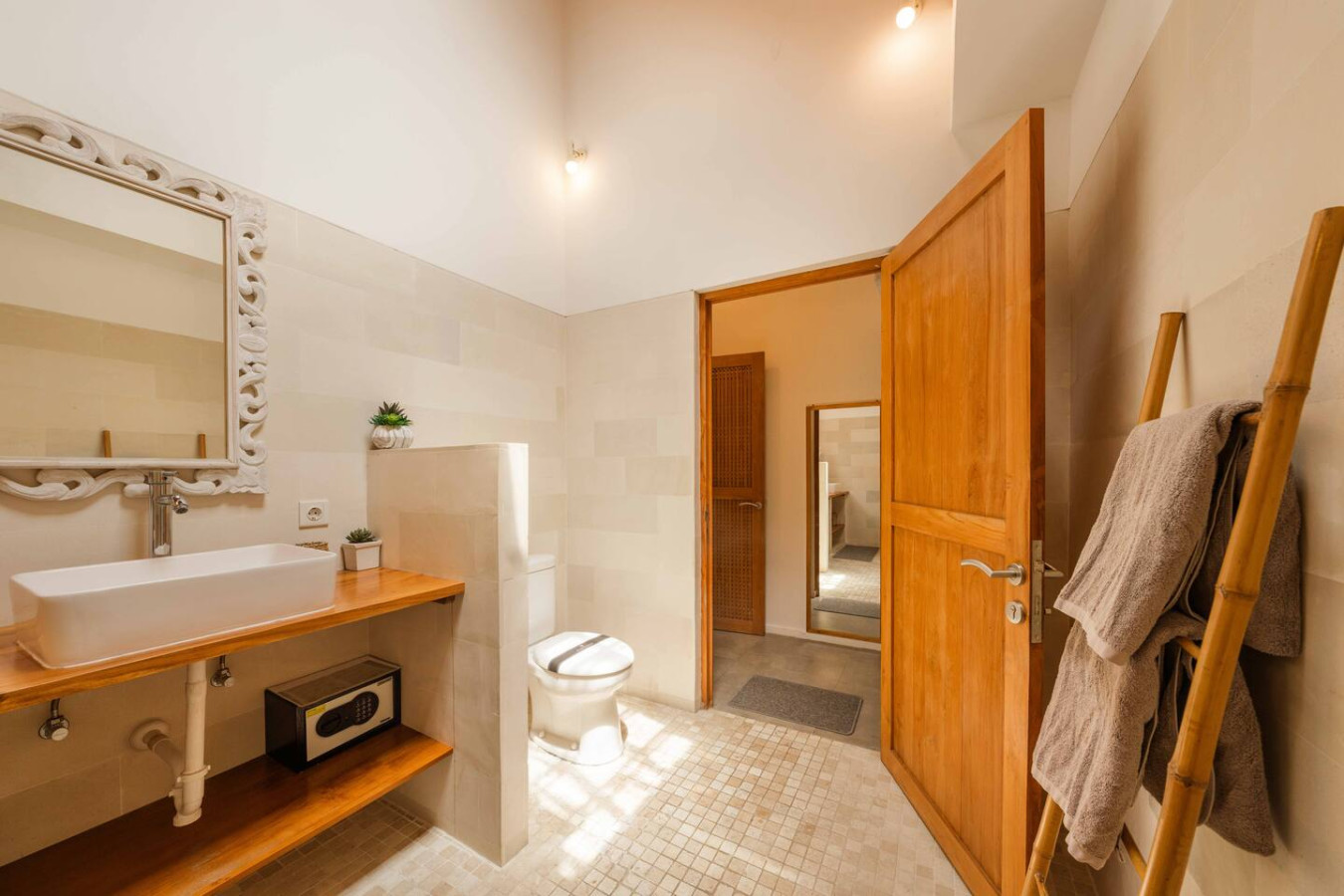 *NEW* Tropical Retreat 2BR Villa in Seminyak 19