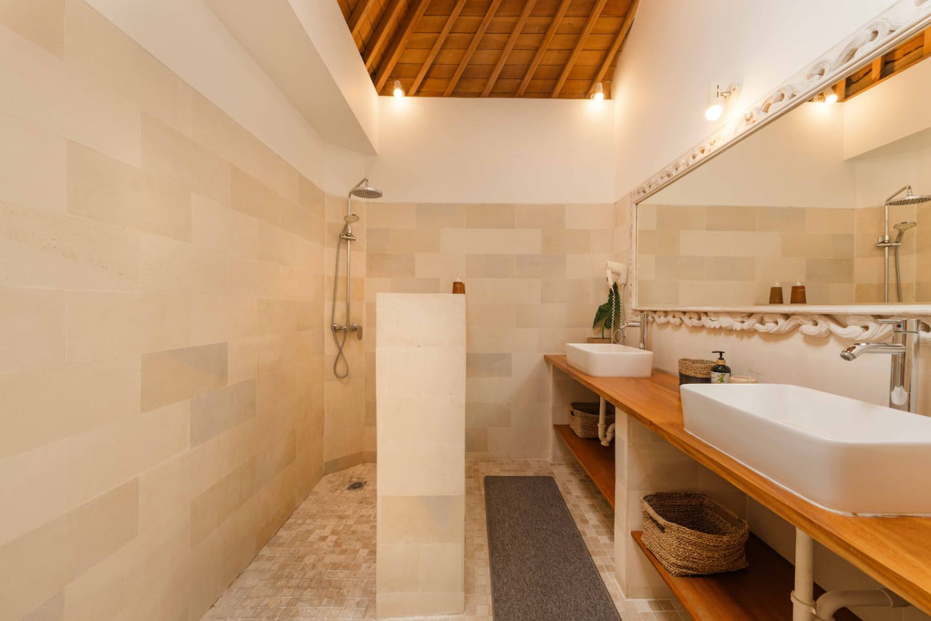 *NEW* Tropical Retreat 2BR Villa in Seminyak 40