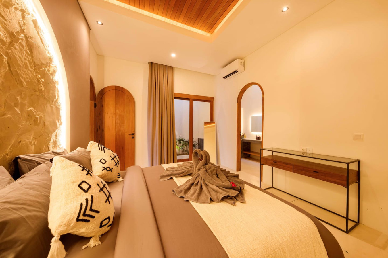 Luxe 1BR Oasis - Minutes from Canggu 38