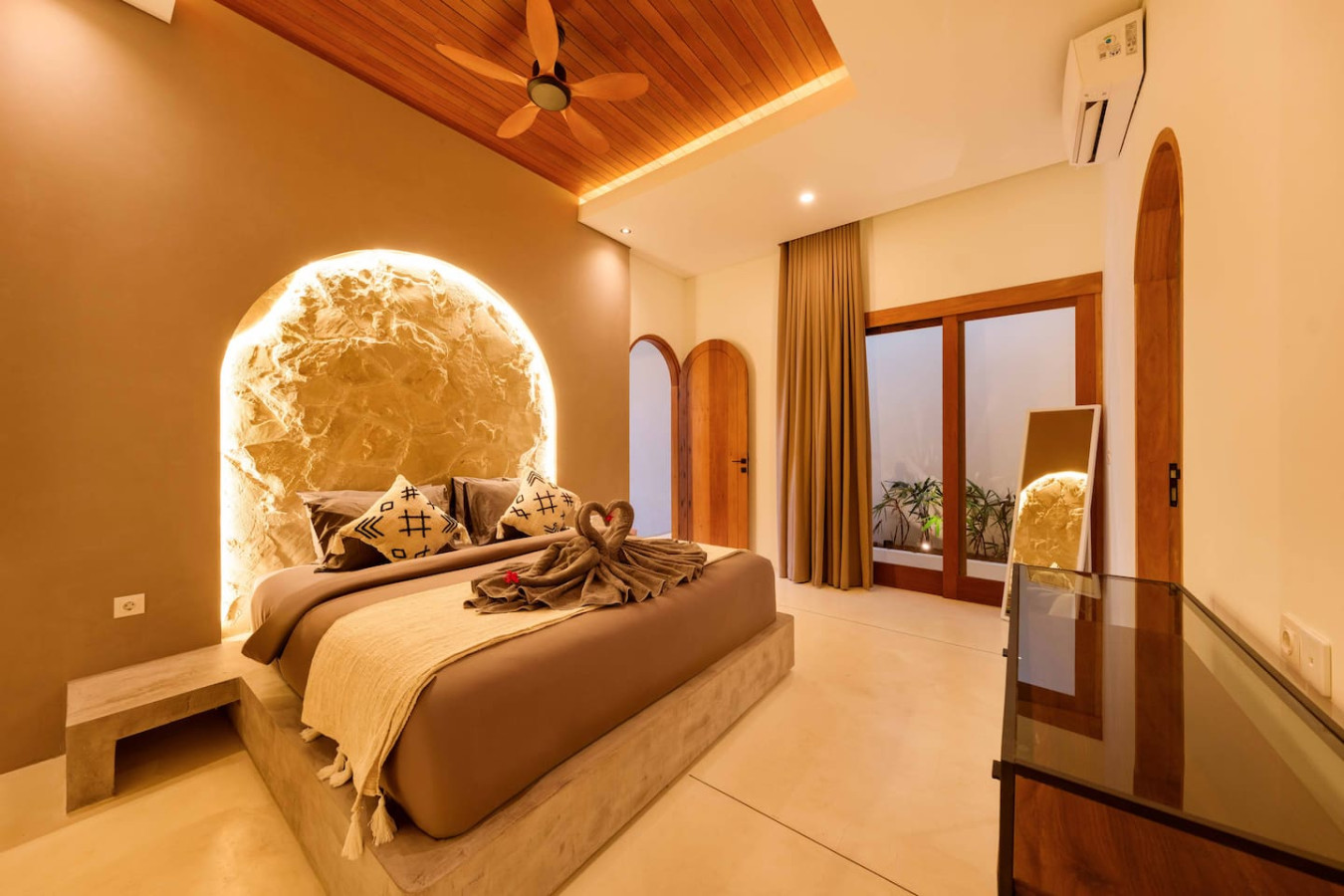 Luxe 1BR Oasis - Minutes from Canggu 8