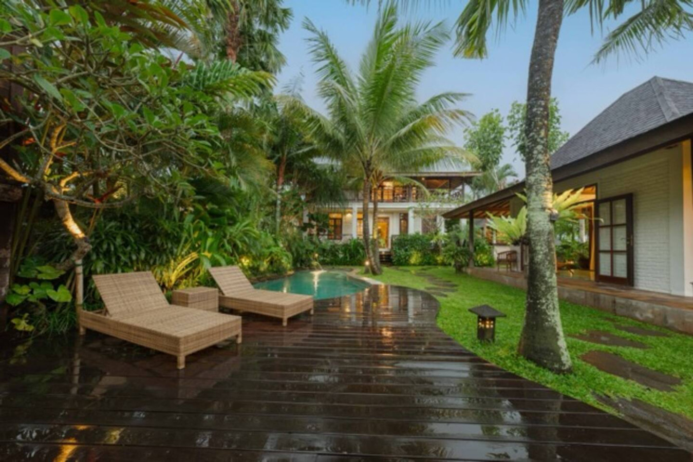 3BR Kangin Lane - A Queenslander Gem 23