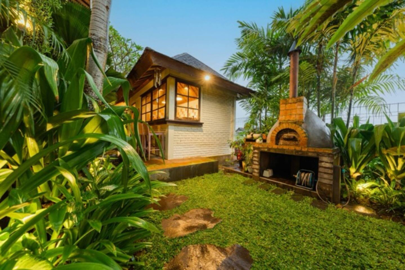 3BR Kangin Lane - A Queenslander Gem 27
