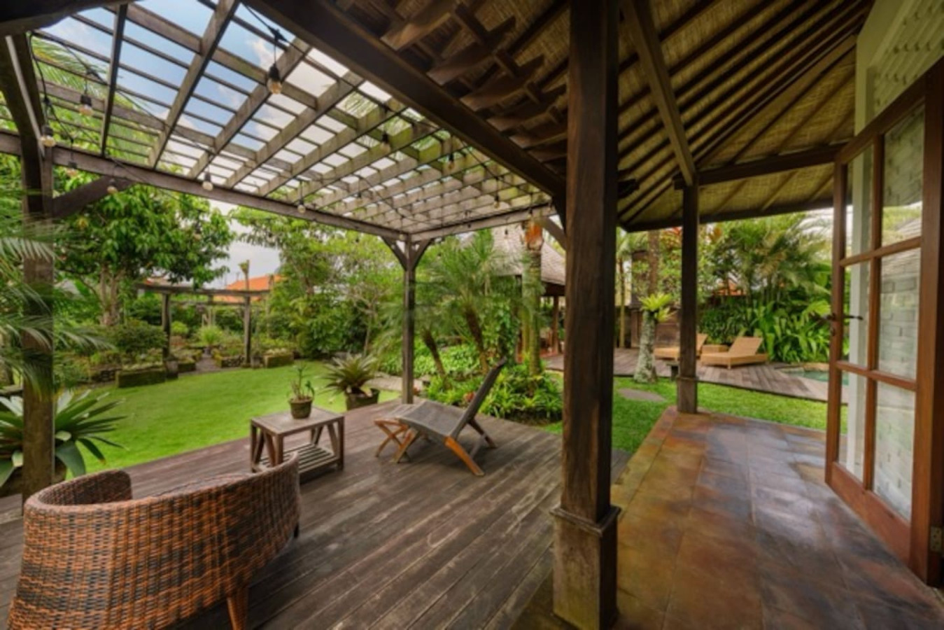 3BR Kangin Lane - A Queenslander Gem 33