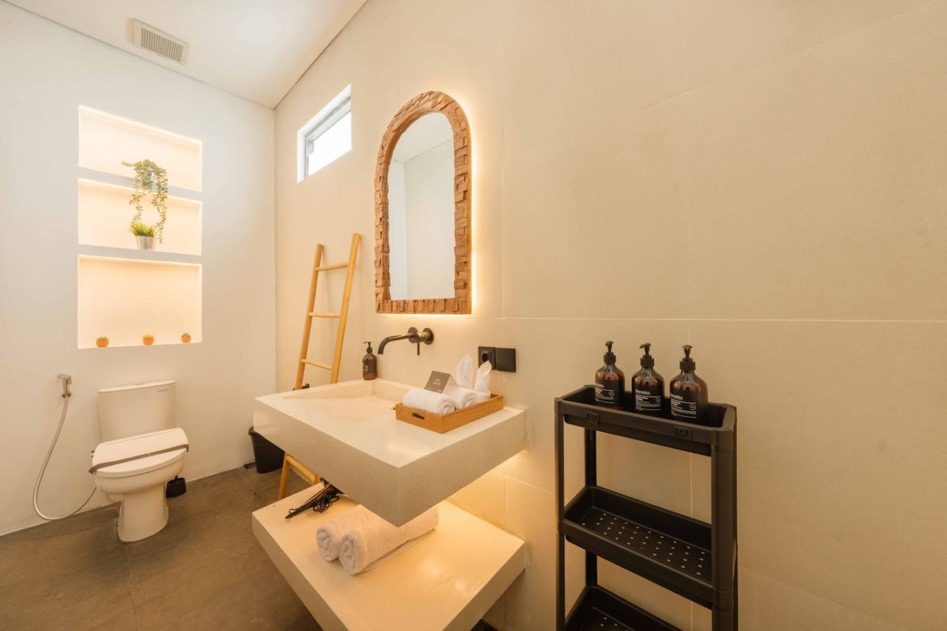 Private 2BR Villa Close to Uluwatu Famous Beaches 10