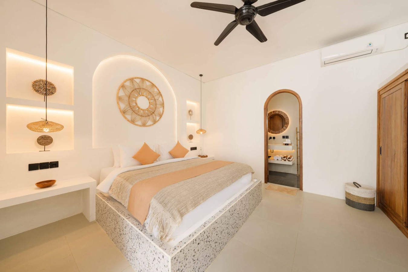 2BR Bali Villa Near Uluwatu Surf & Beach Clubs 16