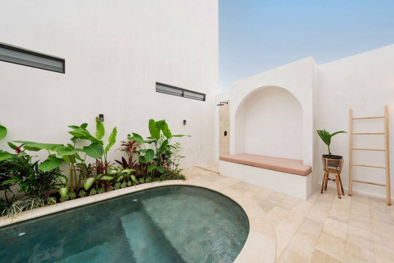 2BR Bali Villa Near Uluwatu Surf & Beach Clubs 4