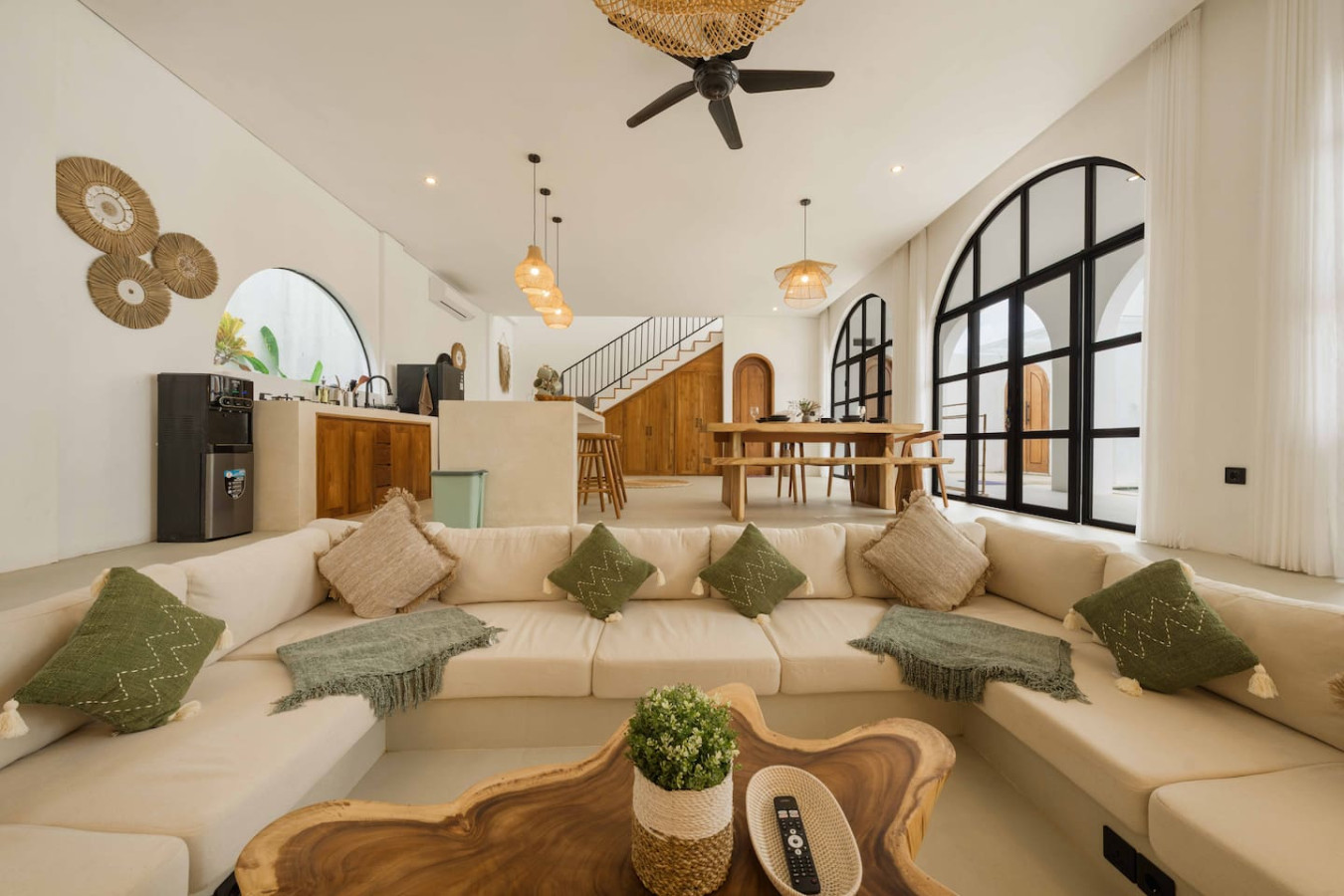 2BR Bali Villa Near Uluwatu Surf & Beach Clubs 45