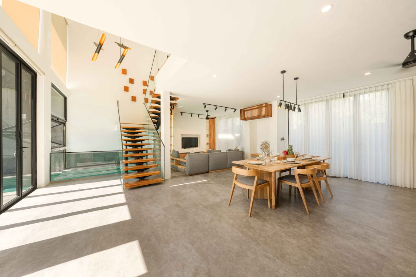 3BR Luxury Villa in Balangan with Private Pool 39