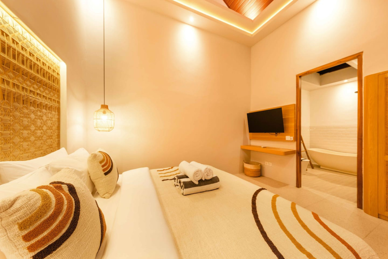 2BR Tropical Villa in Ubud w/ Private Pool 64