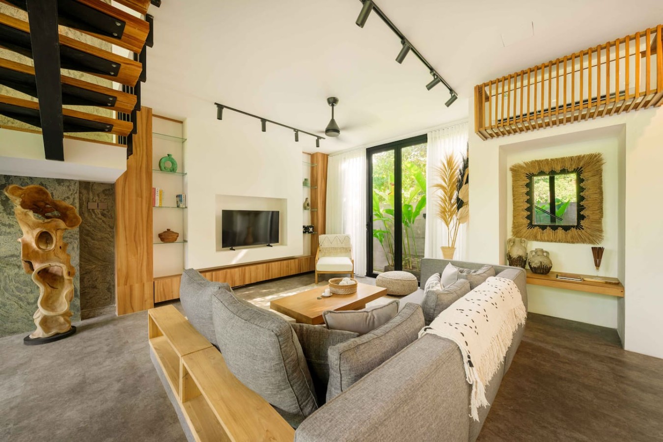 Rumah Jiwa | Stylish 3BR Villa Near Balangan Beach 25