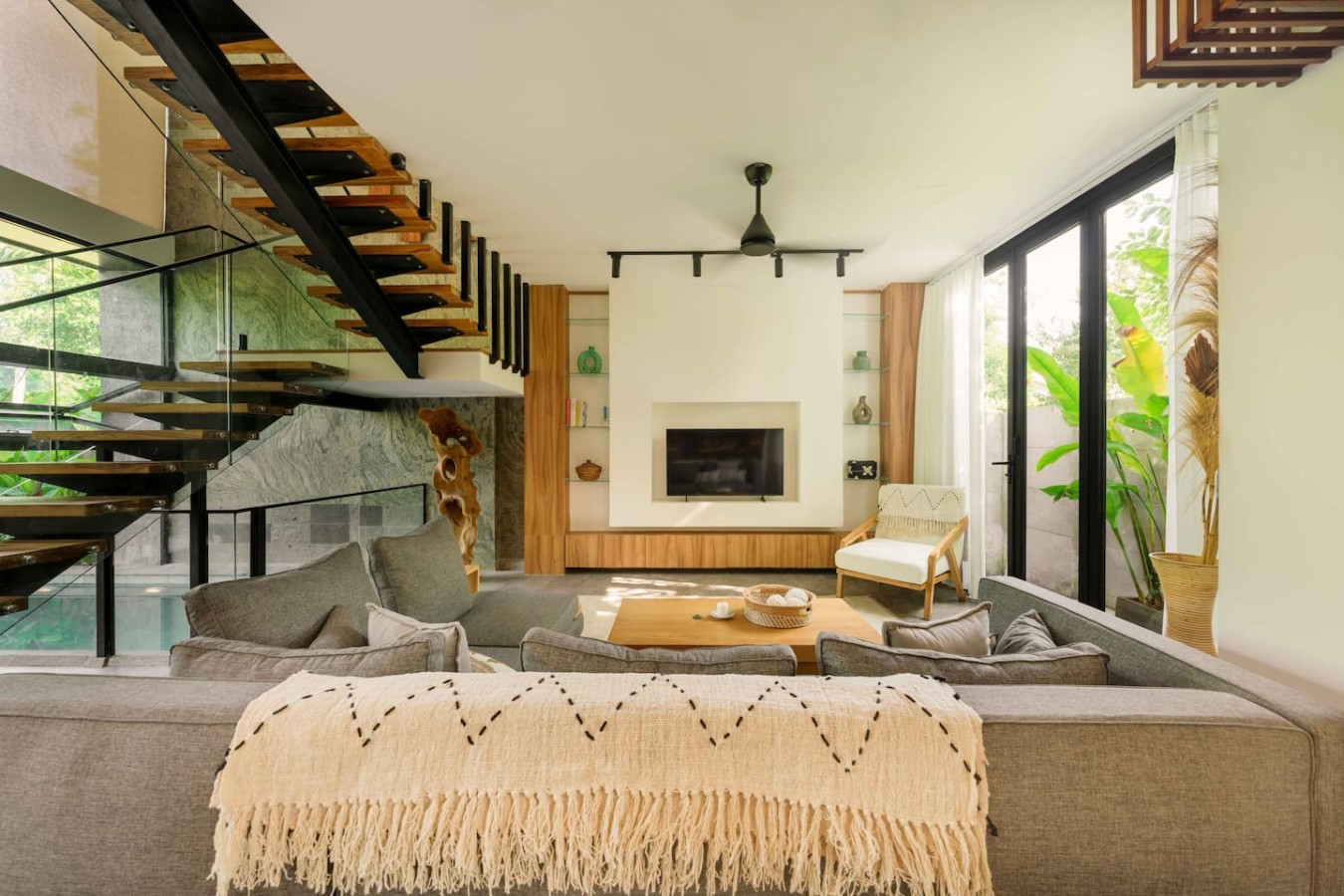 Rumah Jiwa | Stylish 3BR Villa Near Balangan Beach 27