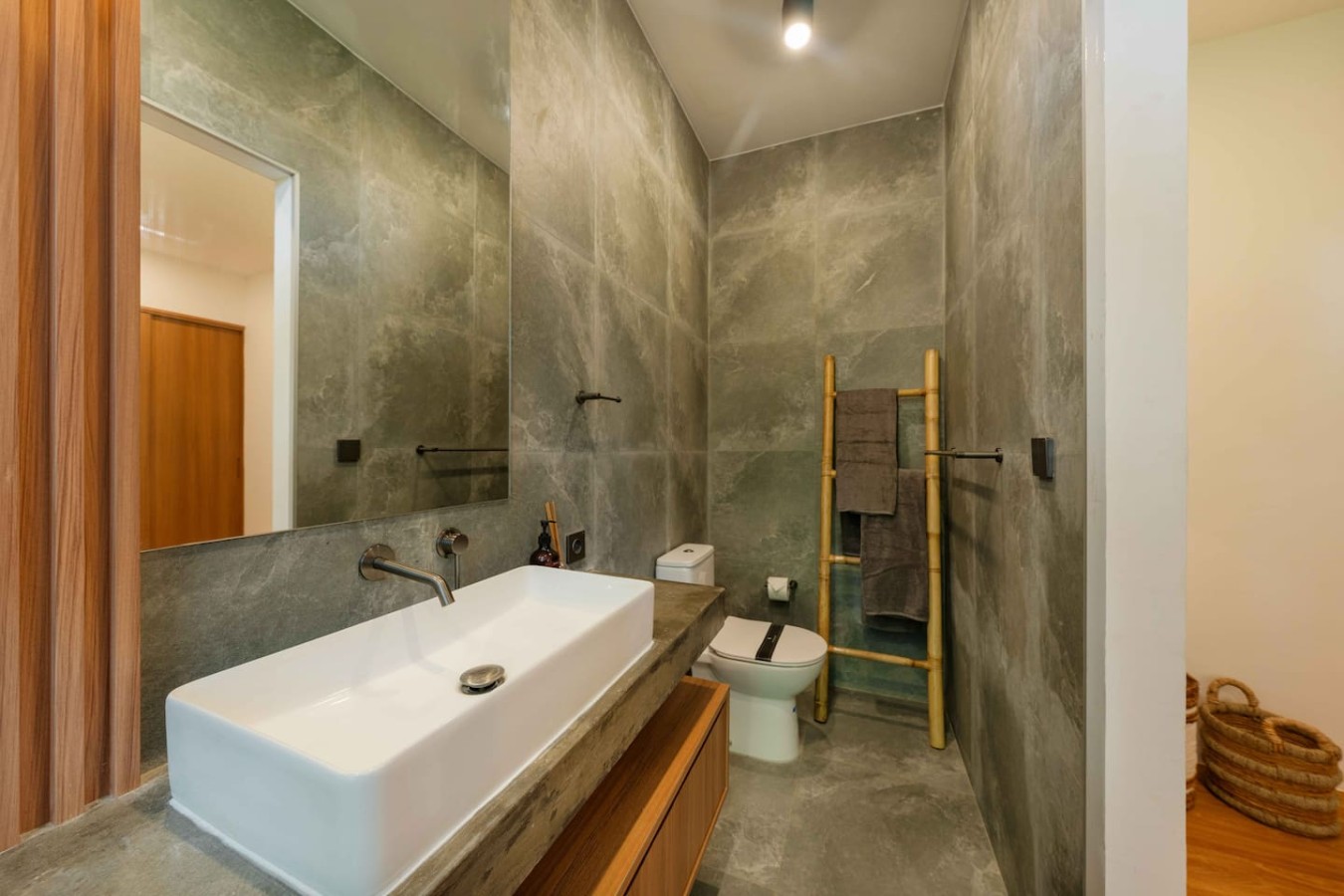 Rumah Jiwa | Stylish 3BR Villa Near Balangan Beach 86