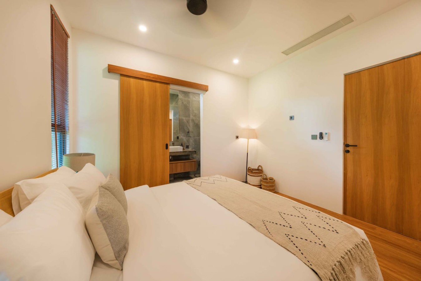 Rumah Jiwa | Stylish 3BR Villa Near Balangan Beach 96