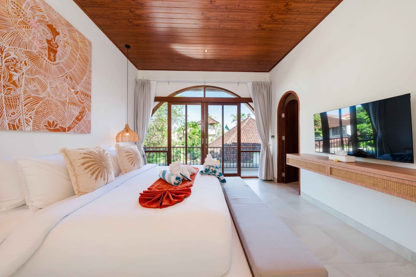 NUQ Seminyak - Spacious 3BR Pool Villa 29