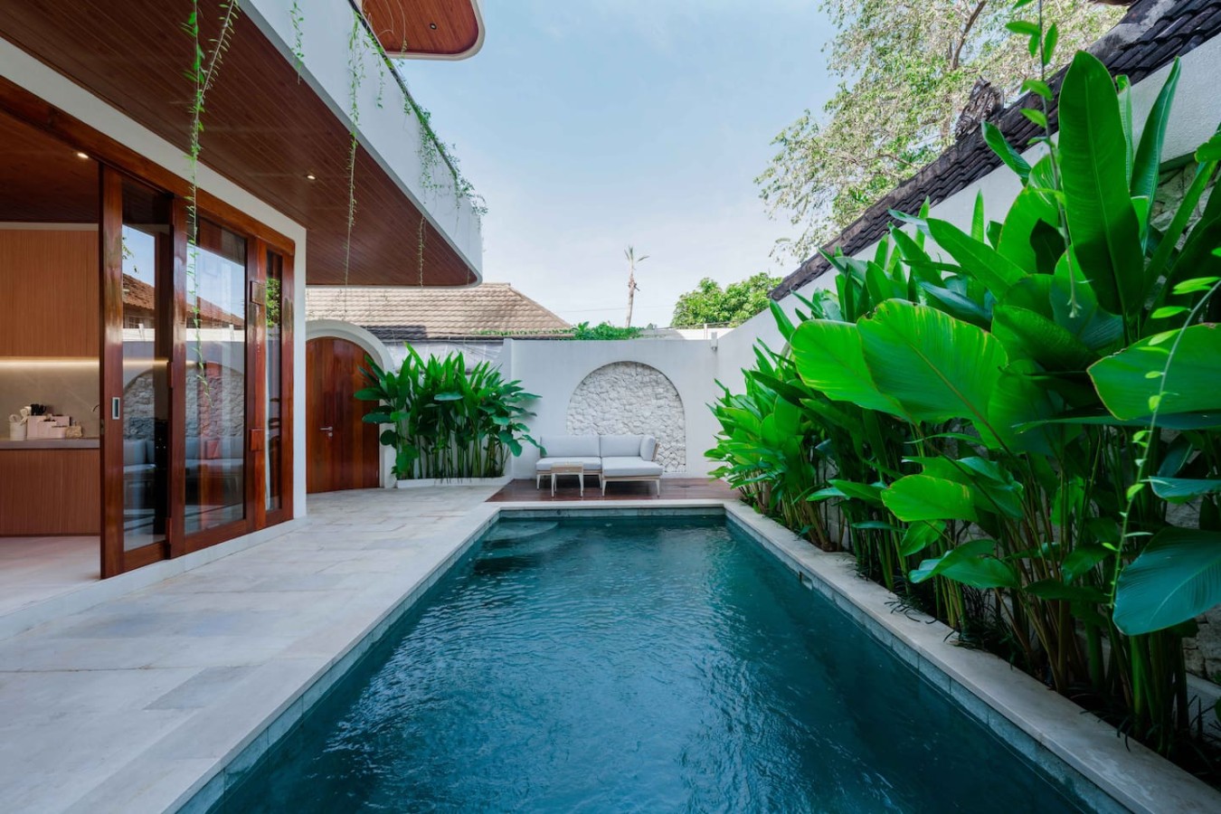 NUQ Seminyak - Spacious 3BR Pool Villa 32