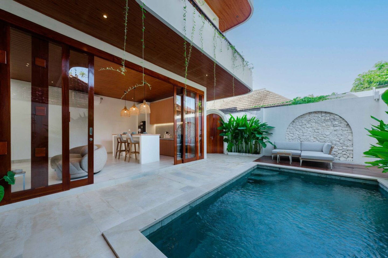 NUQ Seminyak - Spacious 3BR Pool Villa 33
