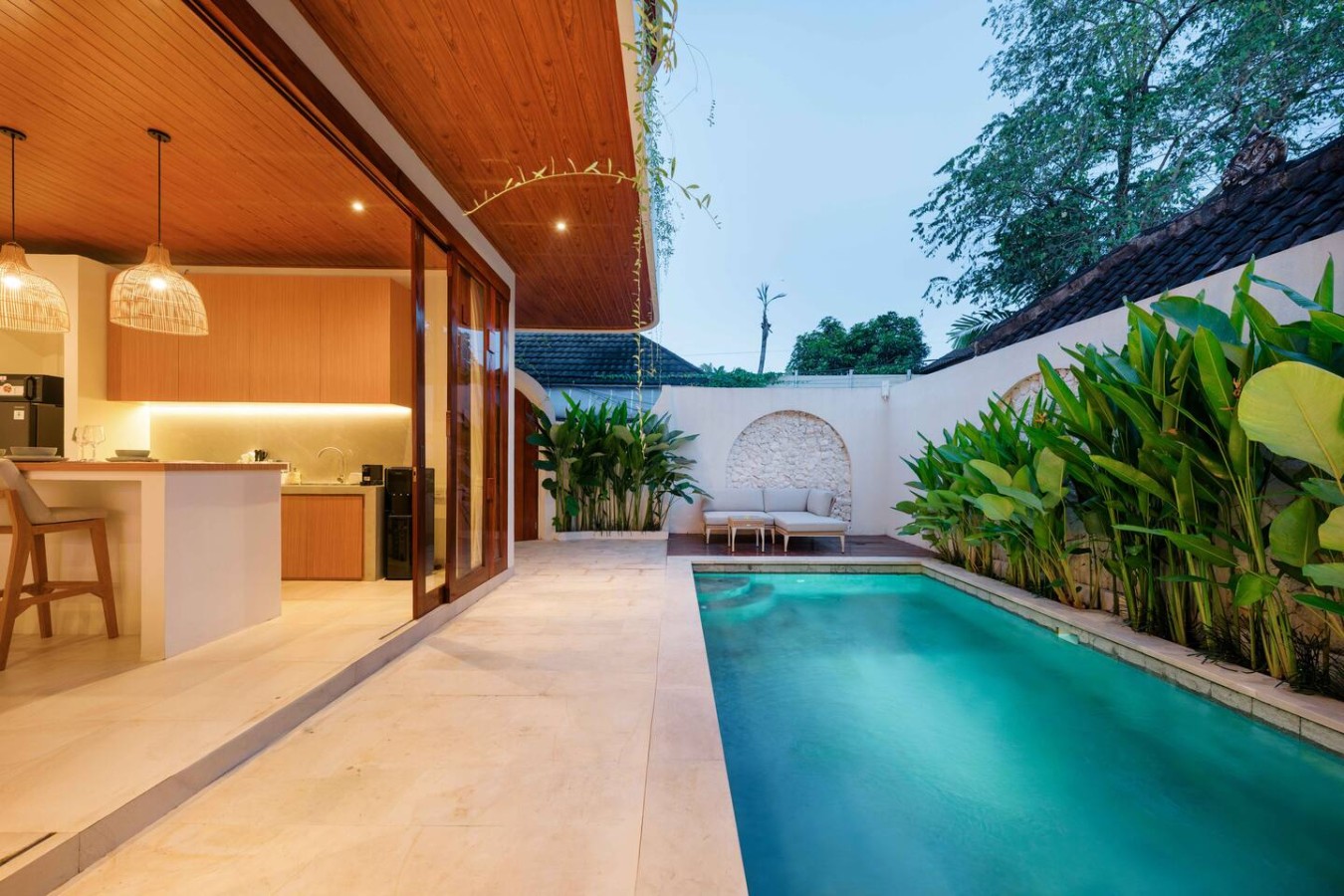 NUQ Seminyak - Spacious 3BR Pool Villa 39