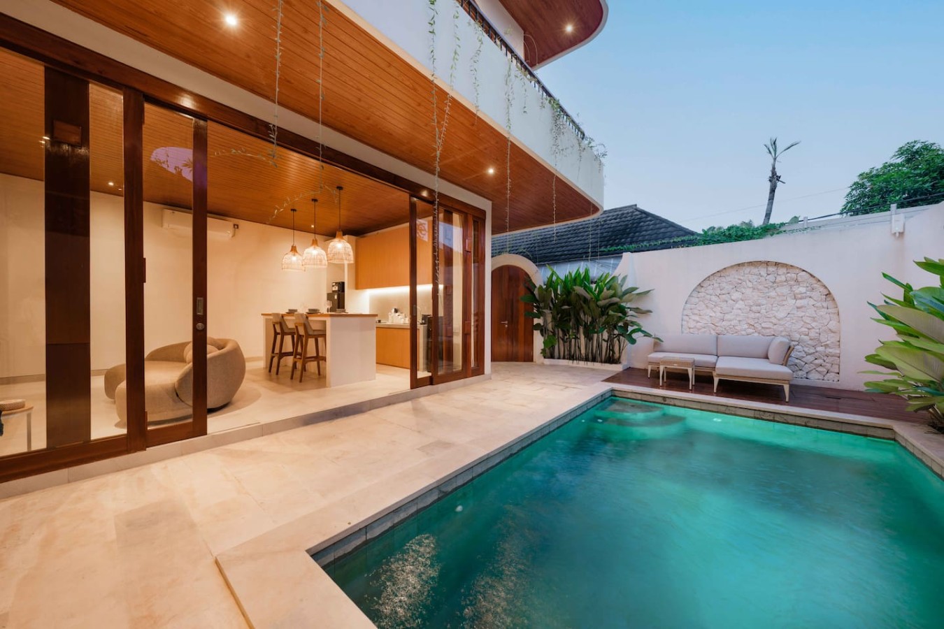 NUQ Seminyak - Spacious 3BR Pool Villa 4