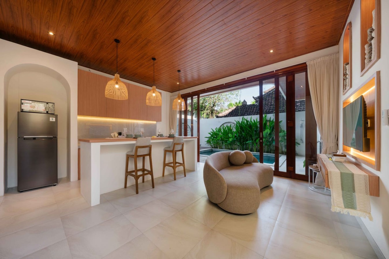 NUQ Seminyak - Spacious 3BR Pool Villa 59