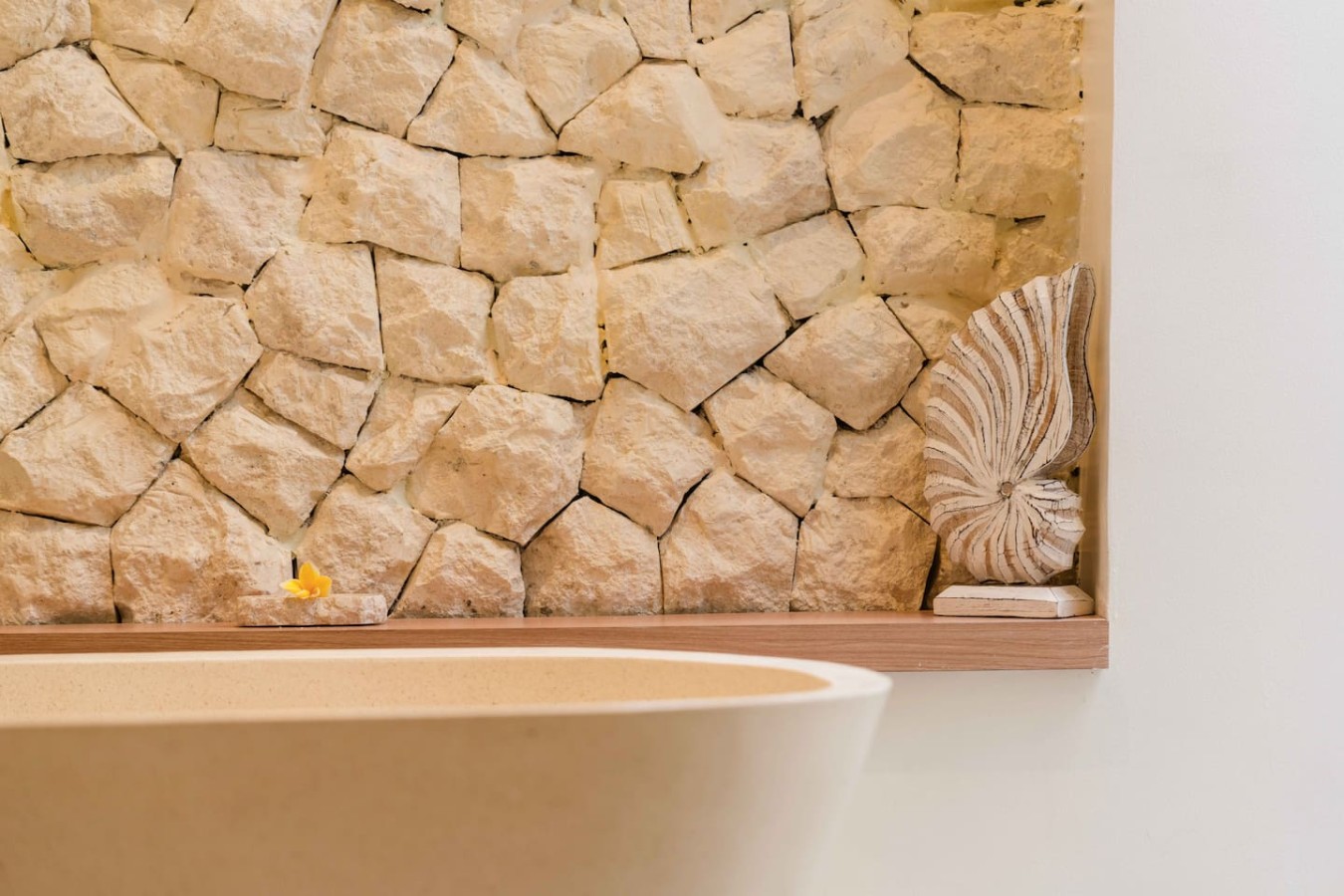 NUQ Seminyak - Spacious 3BR Pool Villa 6