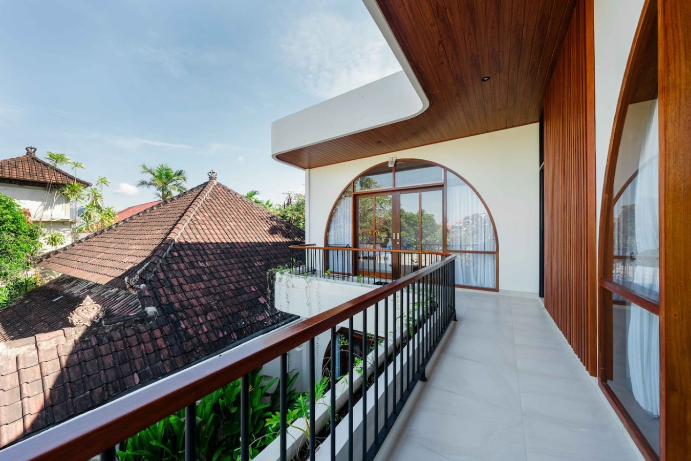 NUQ Seminyak - Spacious 3BR Pool Villa 62