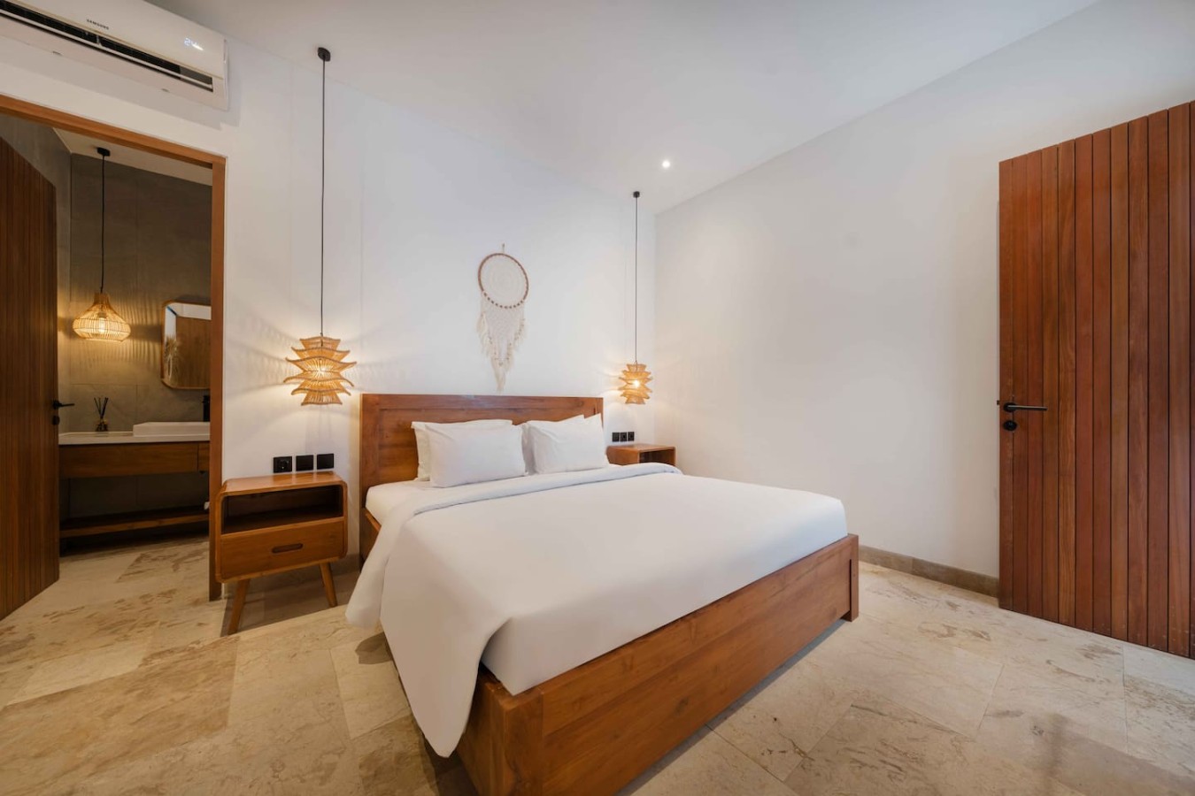 Villa Cahaya | Elegant 2BR Pool Villa in Uluwatu 20