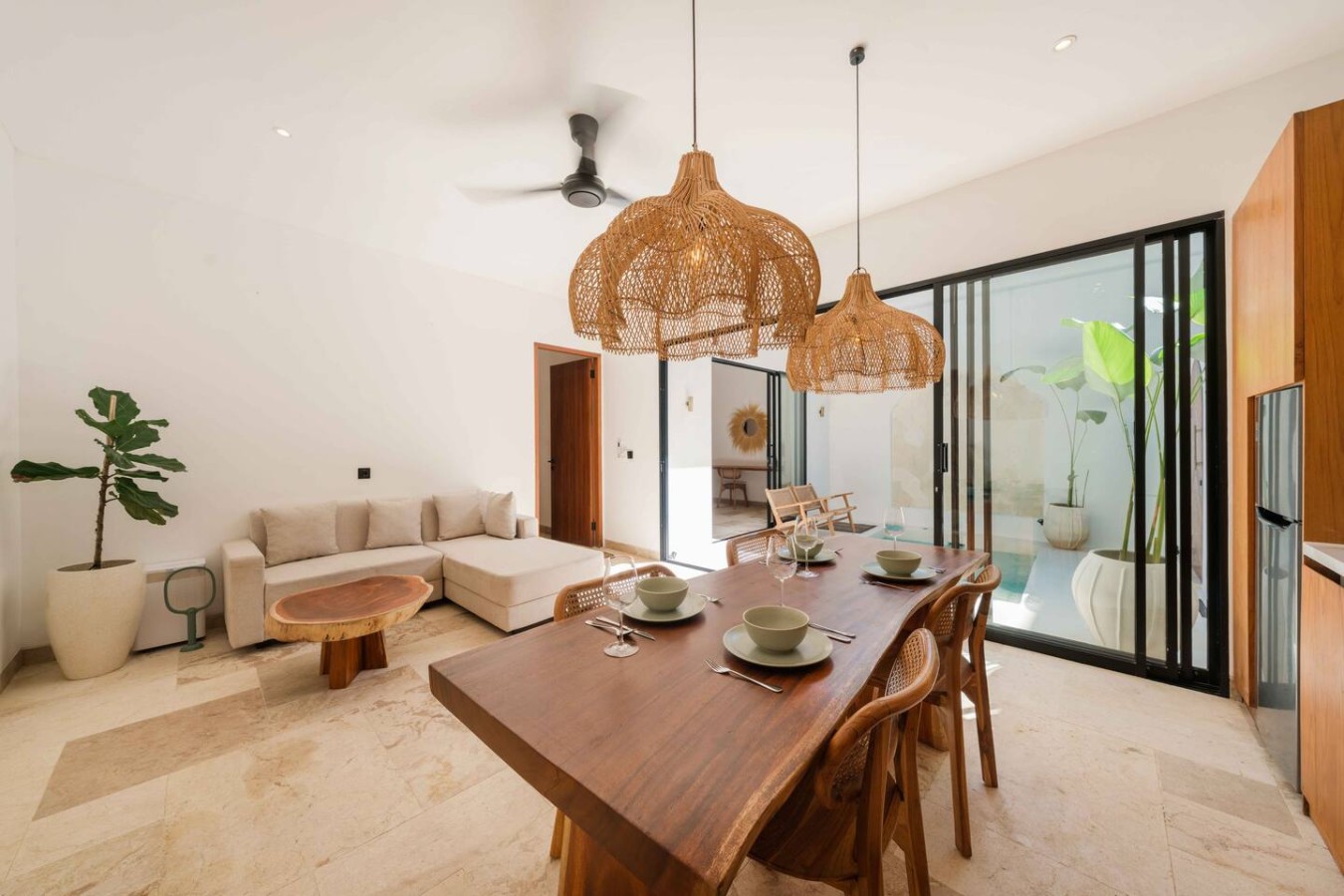 Villa Cahaya | Elegant 2BR Pool Villa in Uluwatu 3