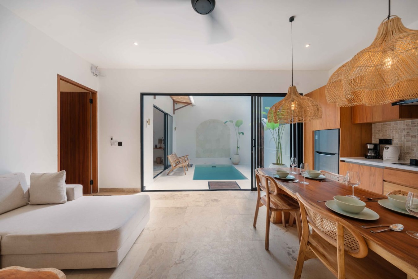 Villa Cahaya | Elegant 2BR Pool Villa in Uluwatu 31