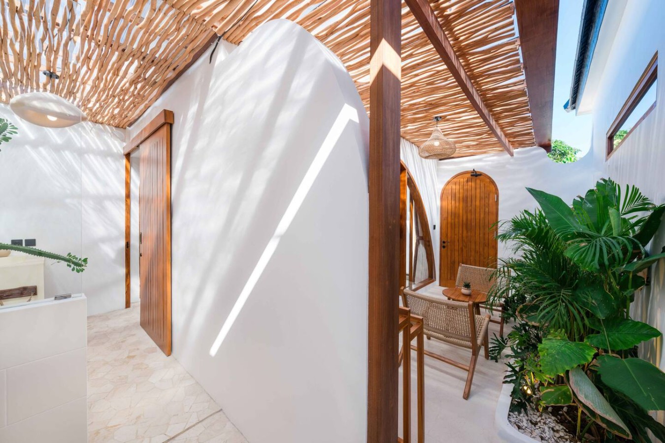 Moksha 1 - Private Ensuite Room in Uluwatu 24