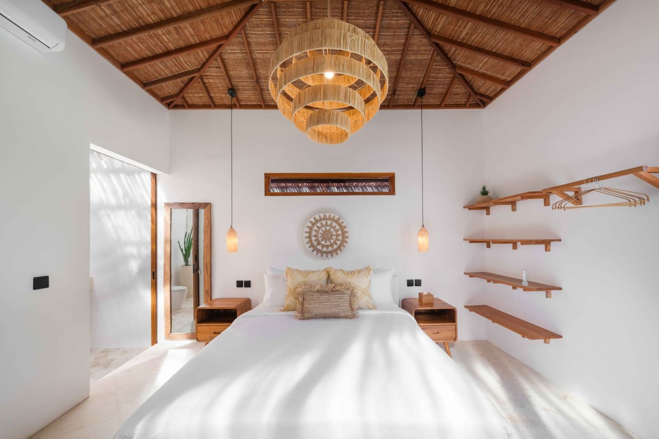Moksha 1 - Private Ensuite Room in Uluwatu 4