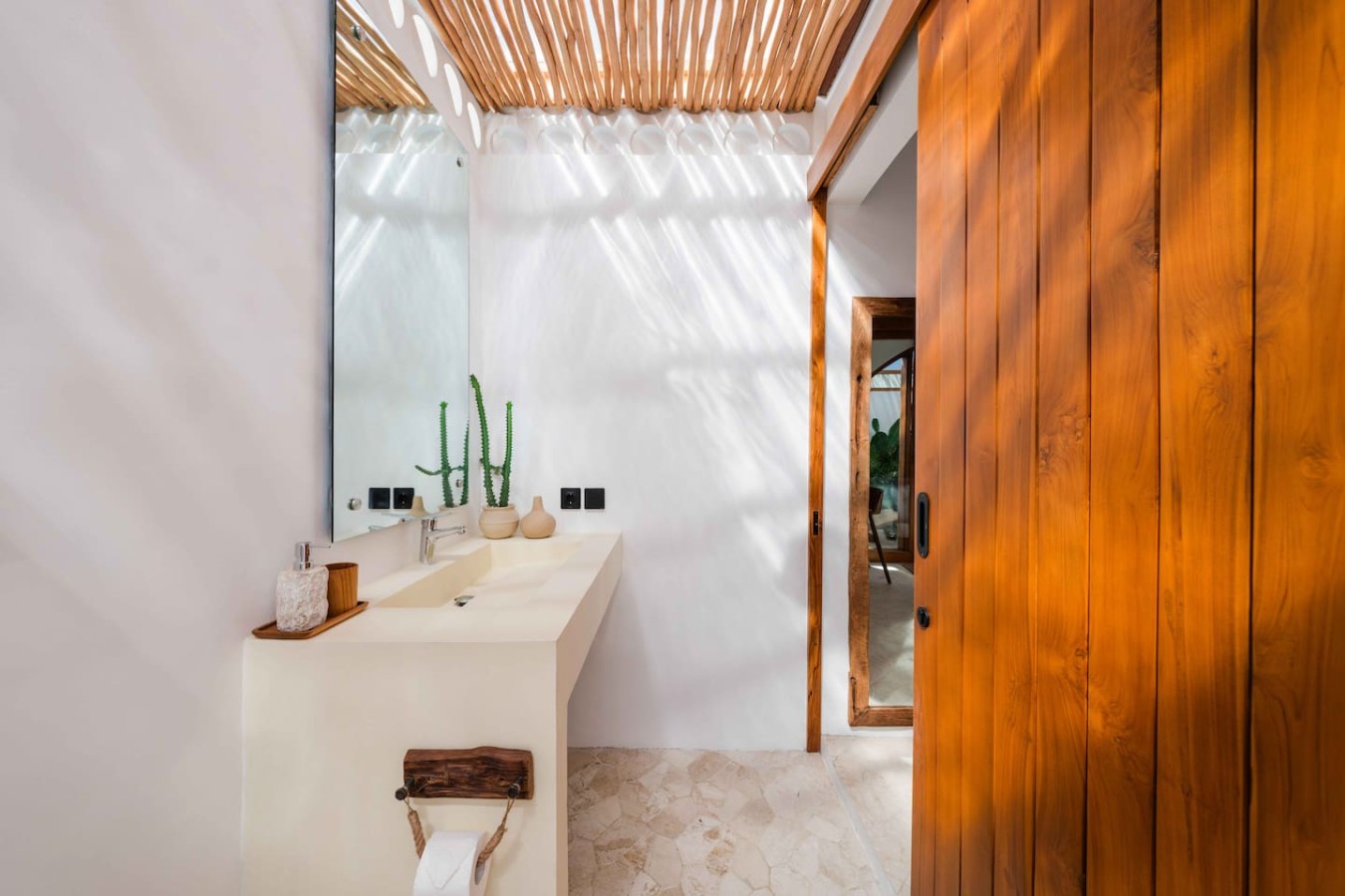 Moksha 2 - Private Suite Near Beaches in Uluwatu 18
