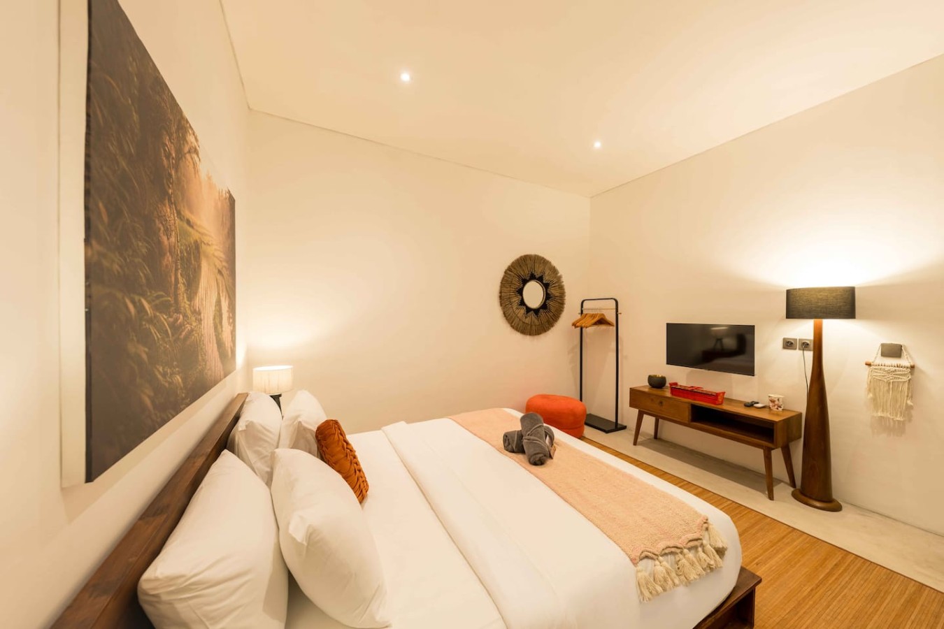 Villa Samsara - Modern 2BR Villa with Private Pool 15
