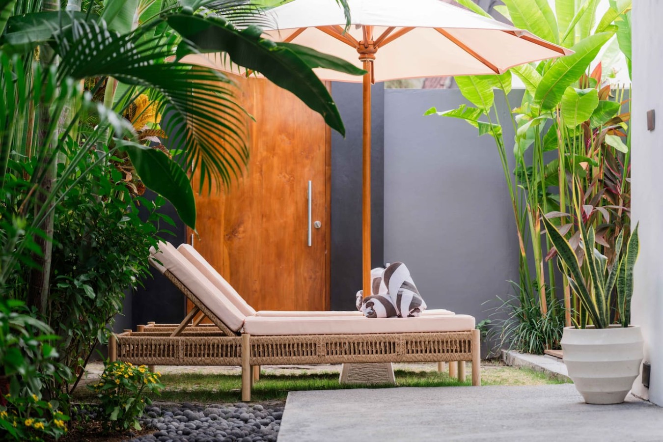 Villa Samsara - Modern 2BR Villa with Private Pool 2