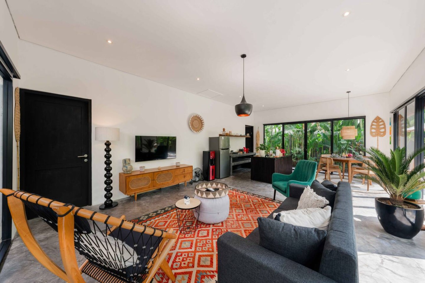 Villa Samsara - Modern 2BR Villa with Private Pool 3