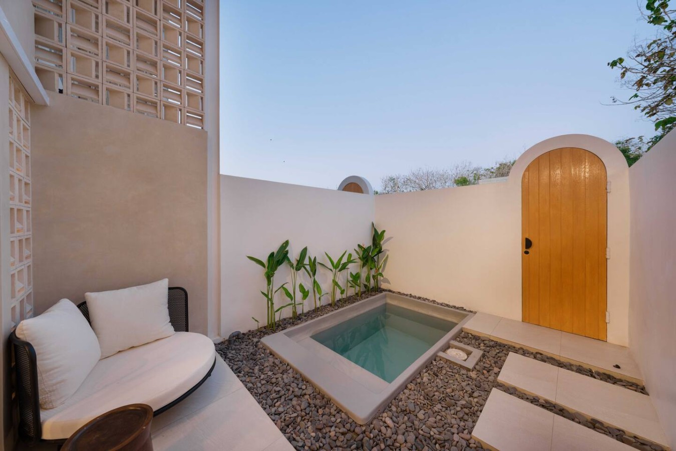 1BR Arched Villa Near Nyang Nyang Beach 12