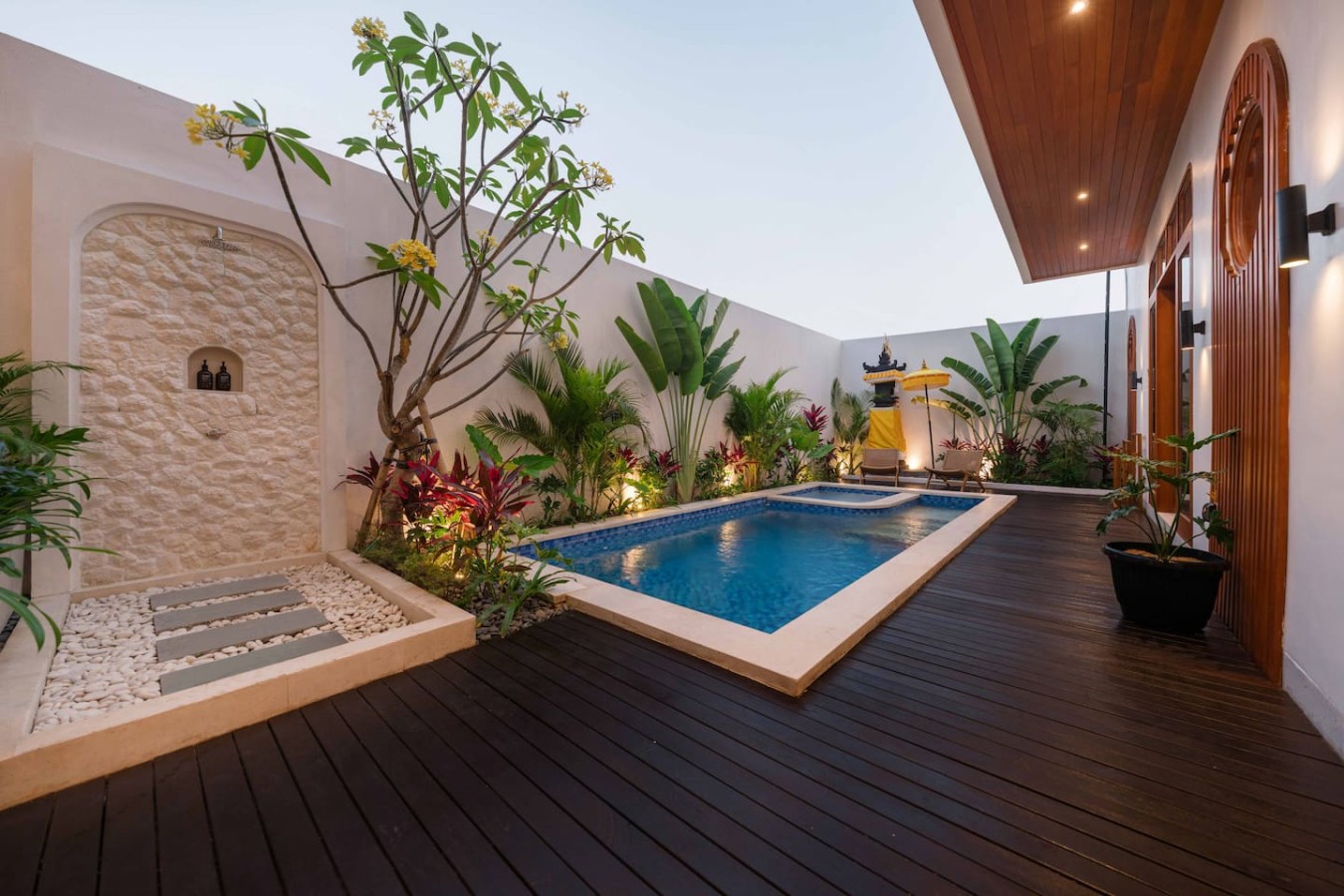 The Tidehouse | 3BR Wellness Villa 3 Min to Beach with Seaview 131