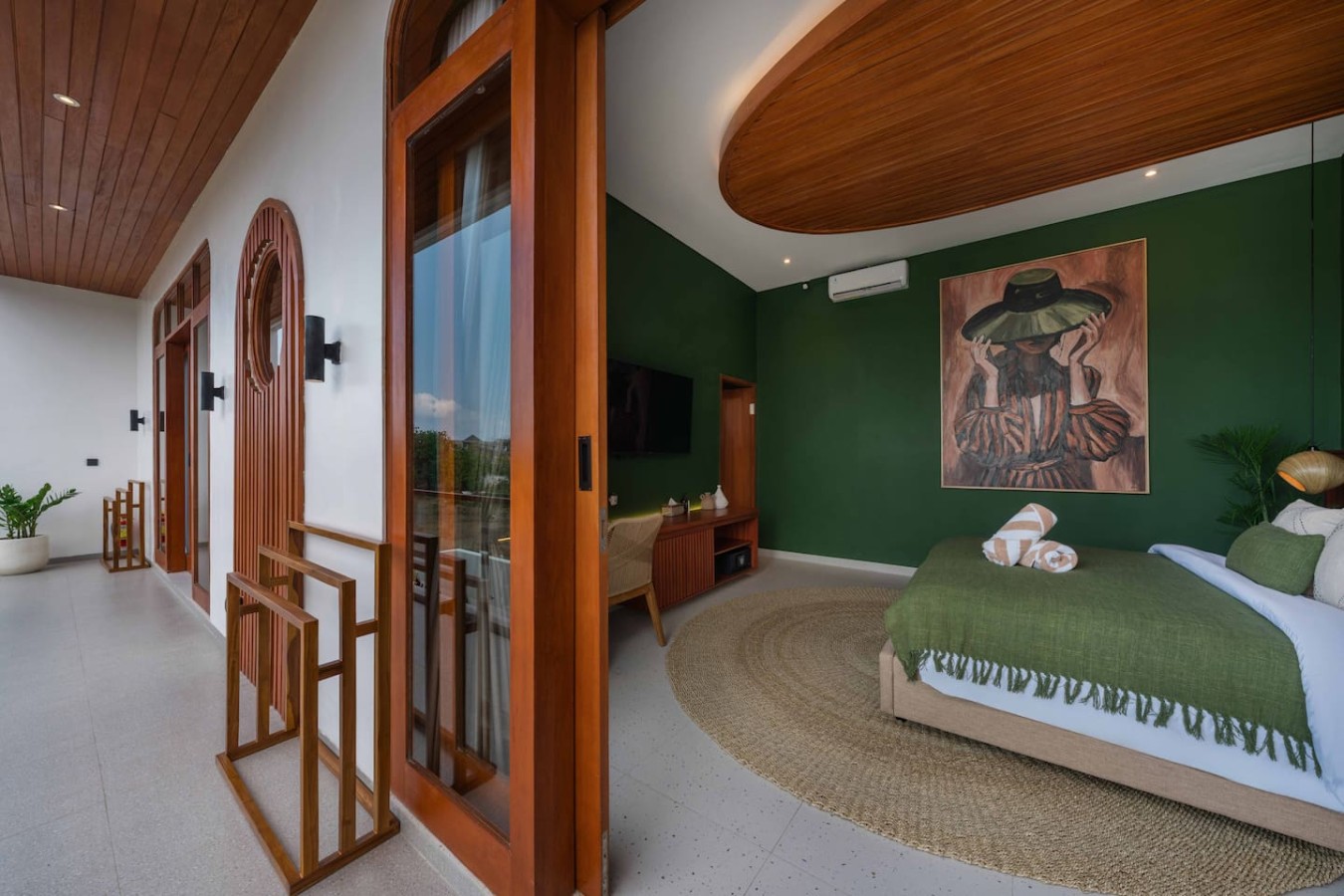 The Tidehouse | 3BR Wellness Villa 3 Min to Beach with Seaview 14