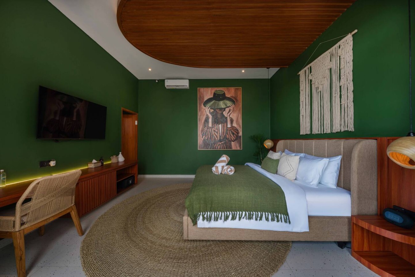 The Tidehouse | 3BR Wellness Villa 3 Min to Beach with Seaview 15