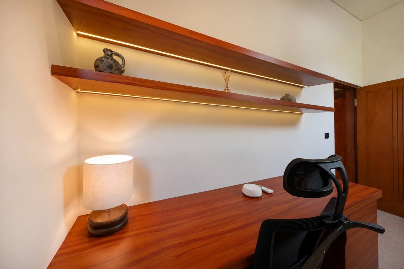 The Tidehouse | 3BR Wellness Villa 3 Min to Beach with Seaview 155