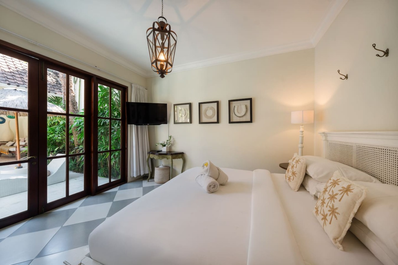 Villa Kayan - 2BR Villa Near Seminyak Beach 28