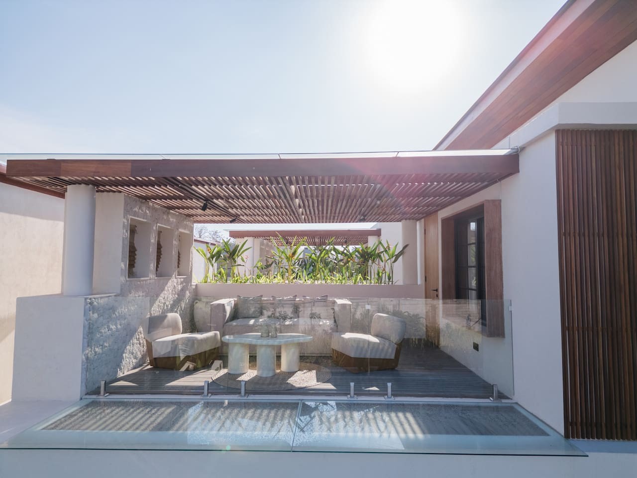 Villa Soluca | 2BR Tropical Retreat in Bingin 15