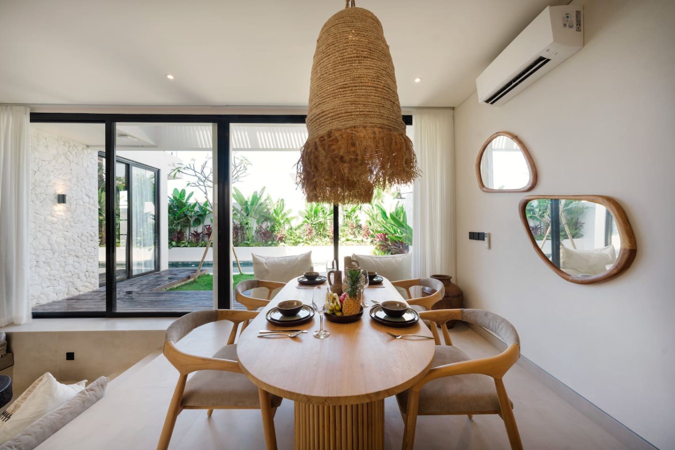 Villa Soluca | 2BR Tropical Retreat in Bingin 35