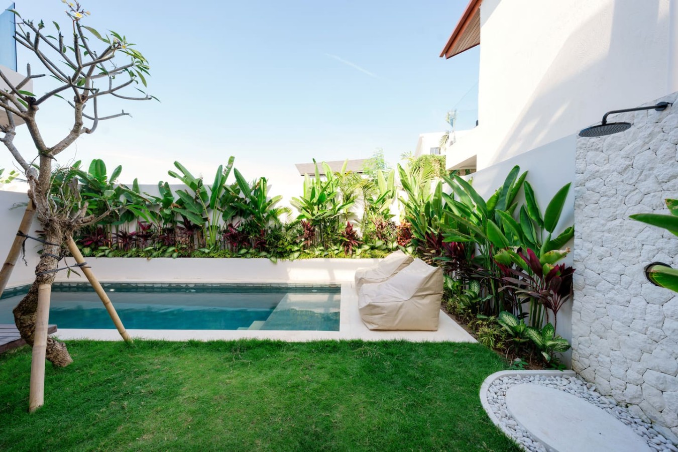 Villa Soluca | 2BR Tropical Retreat in Bingin 51