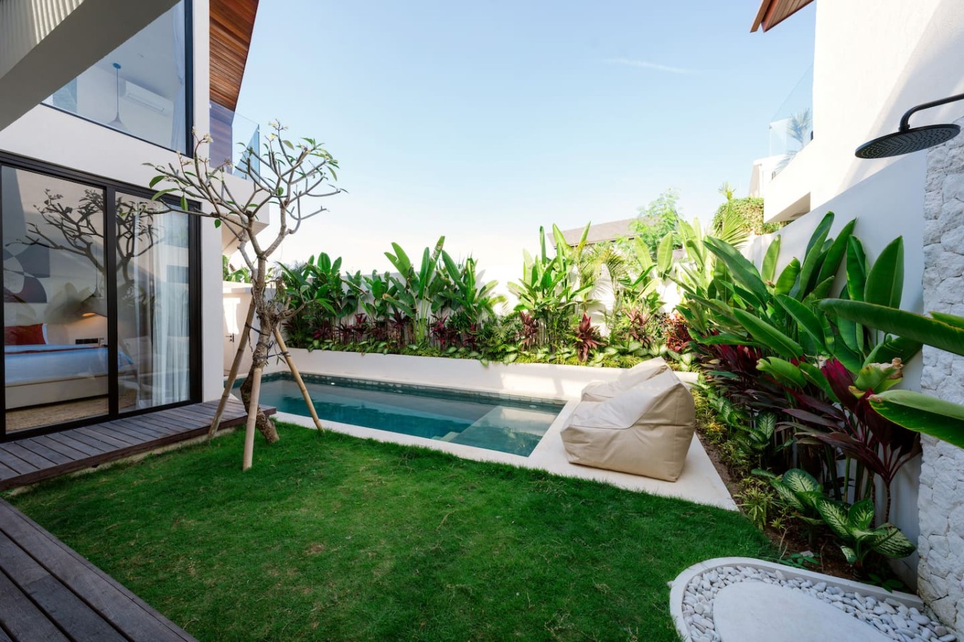 Villa Soluca | 2BR Tropical Retreat in Bingin 54