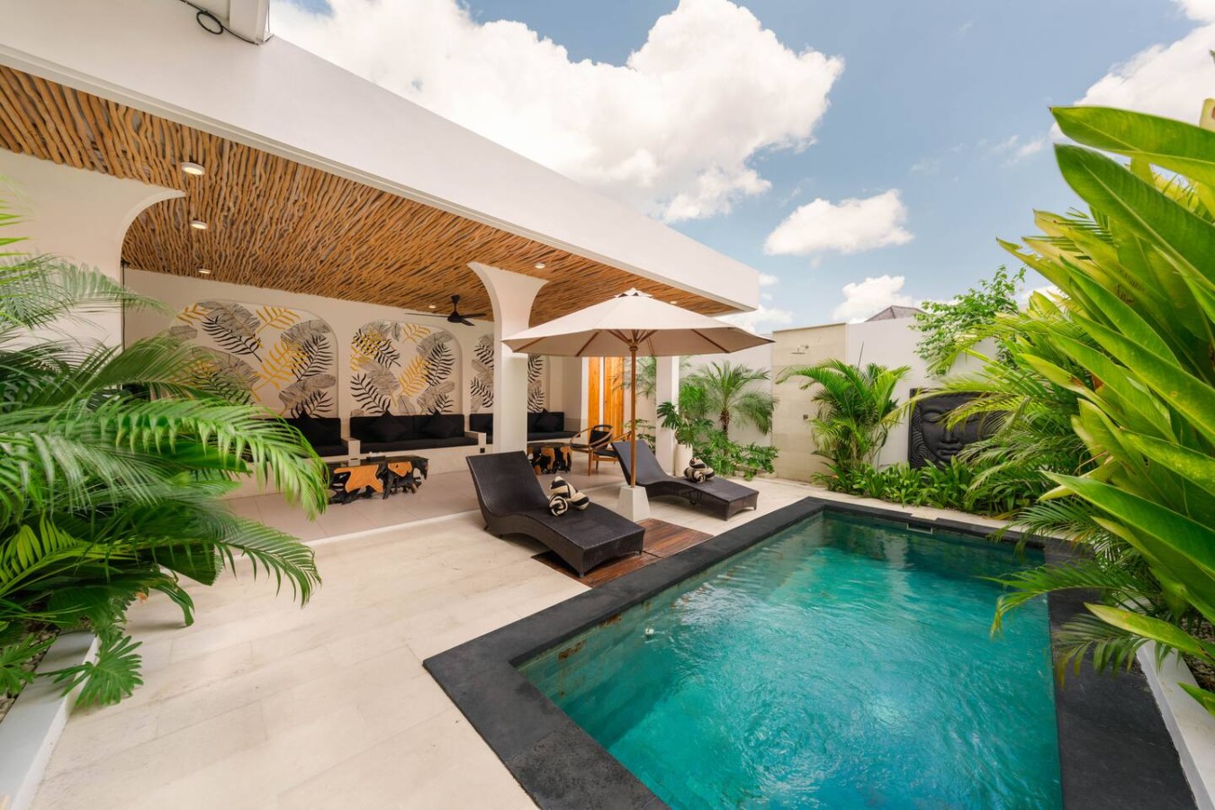 Villa Coco 1BR Private Pool Villa Near Seminyak 14
