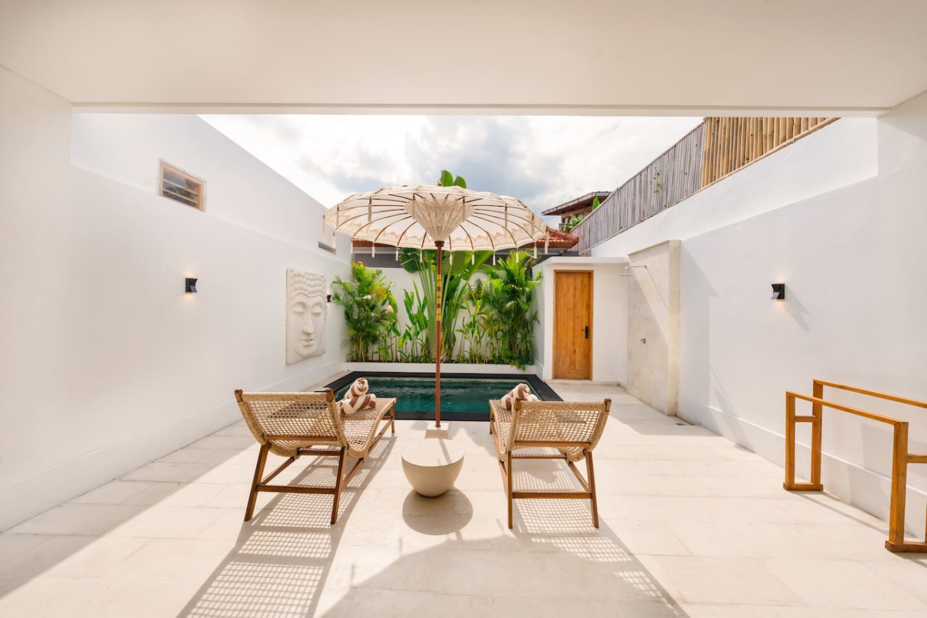 Villa Chanel | Romantic Private Pool Villa in Bali 20